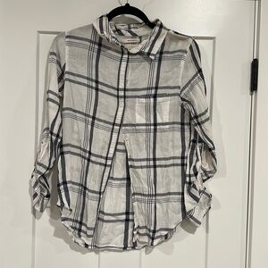 Women’s Boyfriend Fit Button Down